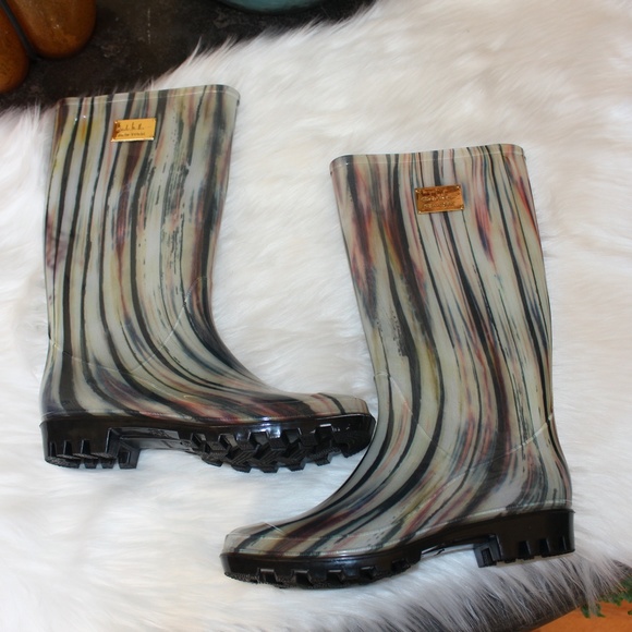 Nicole Miller, rainy day rain boots pull on - Picture 8 of 12
